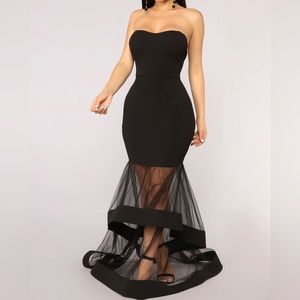 Fashion Nova Center of the Youniverse Formal Dress ⚡️WORN ONCE⚡️